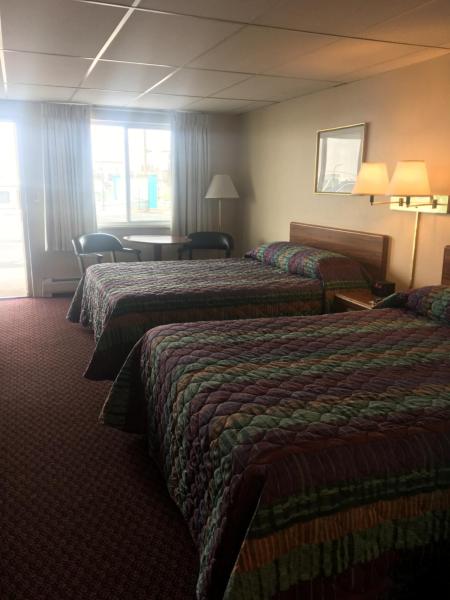 Double Queen Room - Non-Smoking